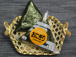 おにぎり海苔（フィルム入り）